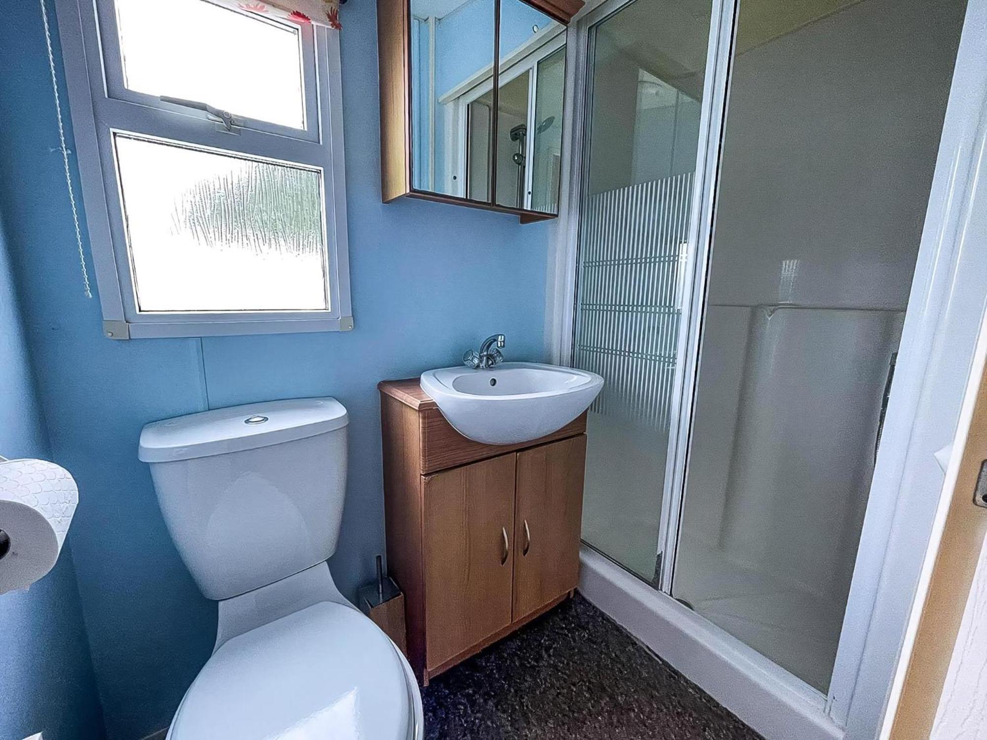 Superb Caravan By The Seaside In Kessingland, Suffolk Ref 90040Sg Benacre Exteriér fotografie