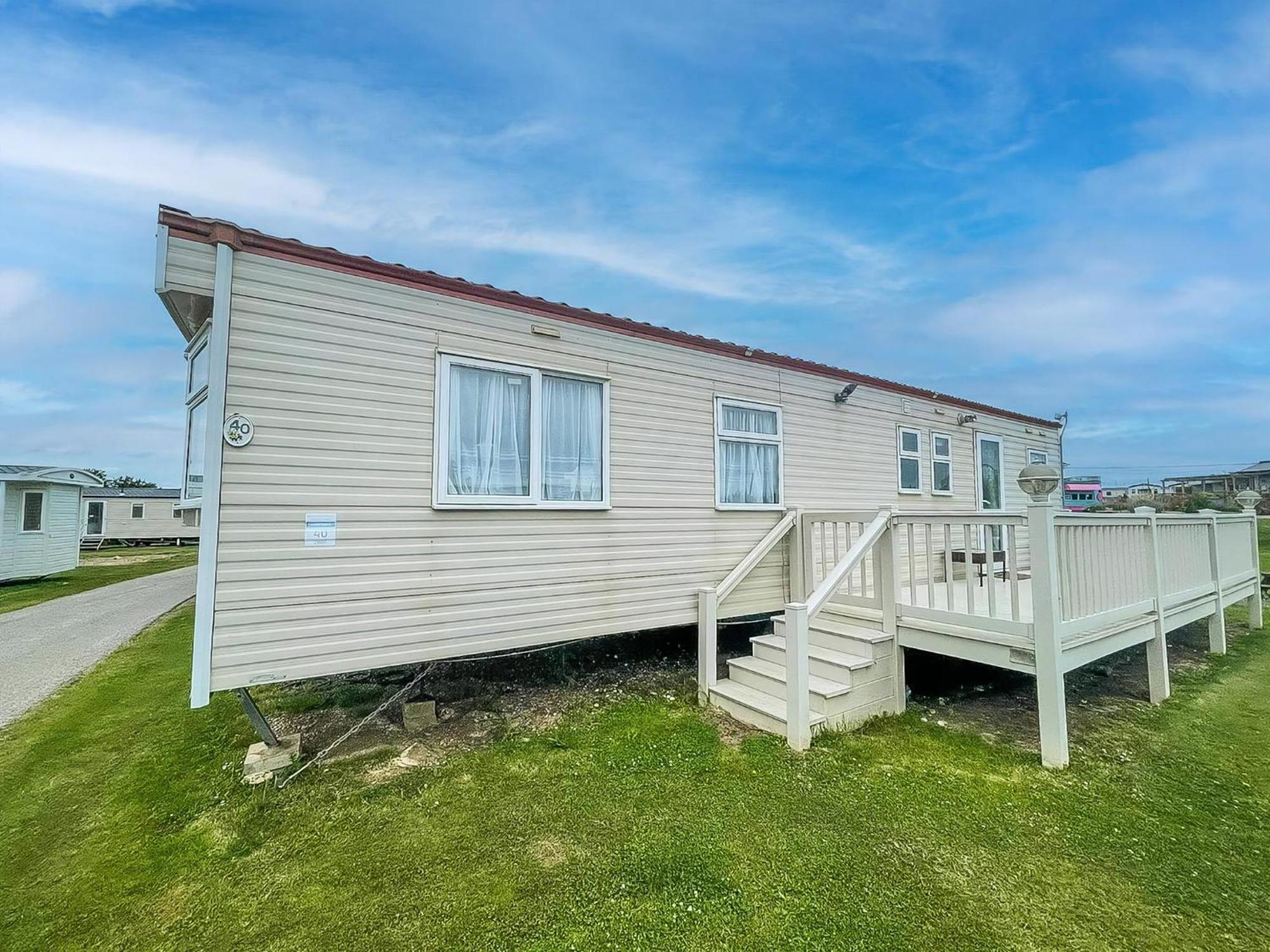 Superb Caravan By The Seaside In Kessingland, Suffolk Ref 90040Sg Benacre Exteriér fotografie