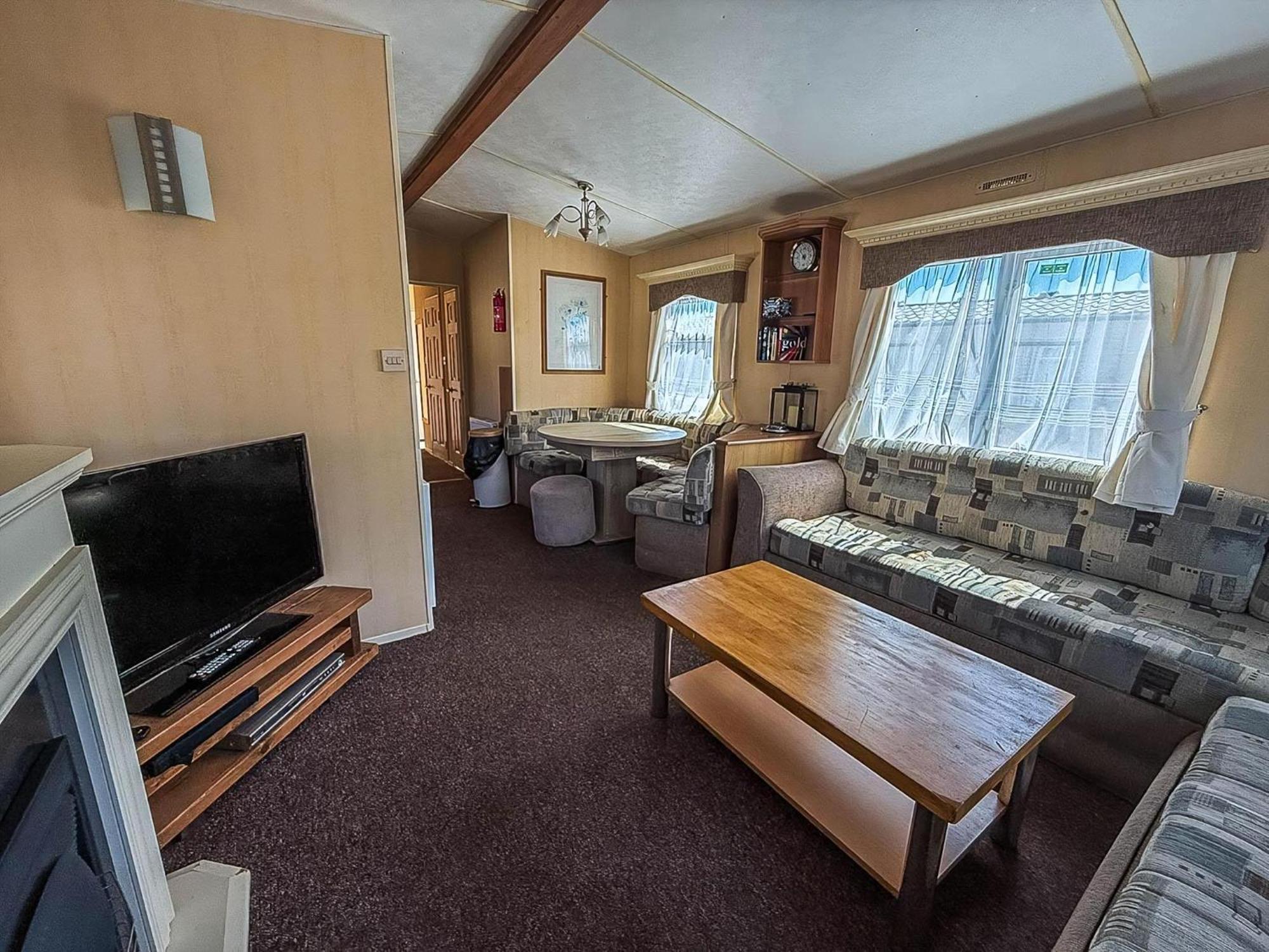 Superb Caravan By The Seaside In Kessingland, Suffolk Ref 90040Sg Benacre Exteriér fotografie